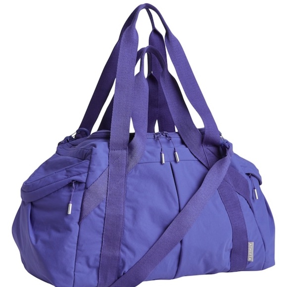 Athleta Handbags - Athleta Kinetic Gym Duffle in Merlin Blue